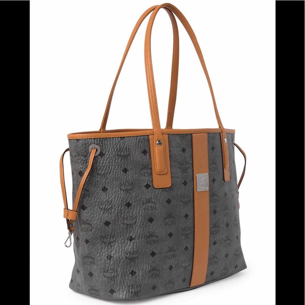 MCM Liz Shopper Medium w/pouch